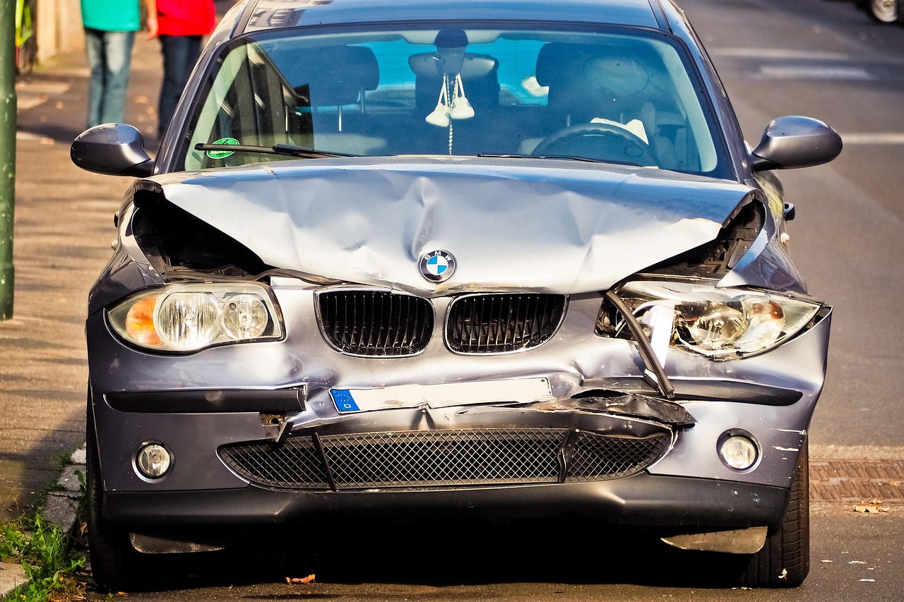 Vehicle with a damaged front bumper after a collision, representing rear-ended auto accident cases handled by Giddings Law Group in Brandon and Hillsborough County, Florida.